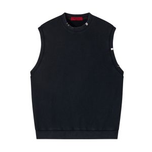 PIERCING SLEEVELESS T-SHIRT