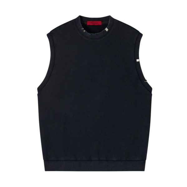 PIERCING SLEEVELESS T-SHIRT