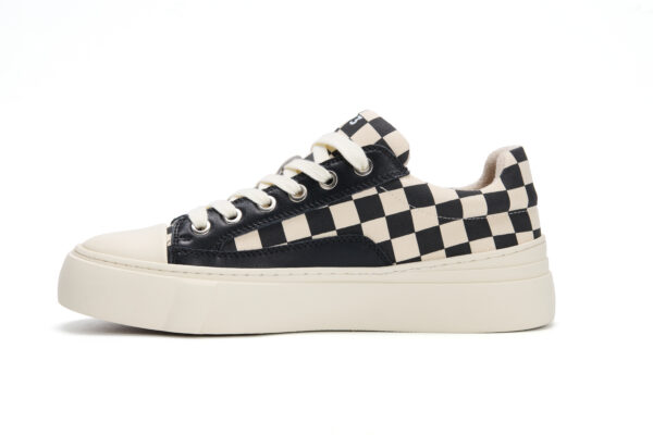 AFC VULC OFF THE EDGE LOW